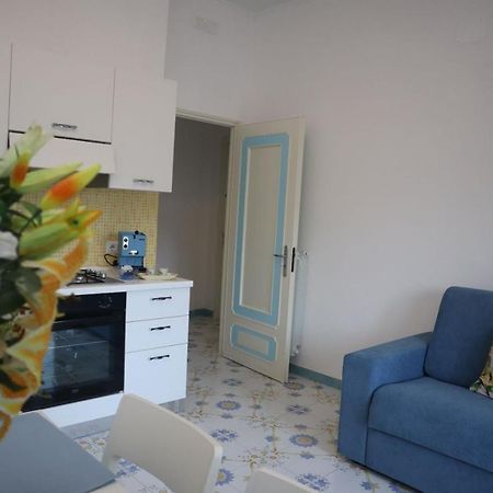 Mary'S Apartment Maiori Ngoại thất bức ảnh