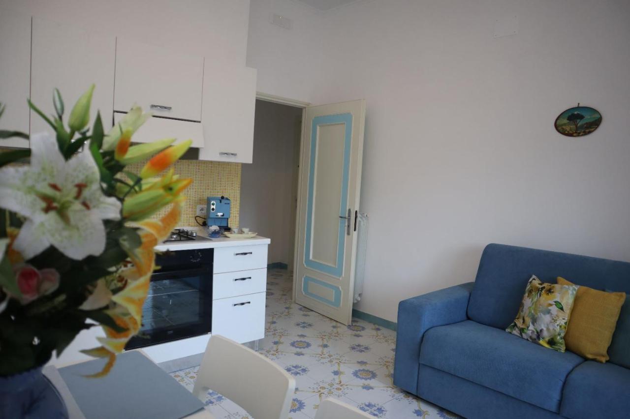 Mary'S Apartment Maiori Ngoại thất bức ảnh